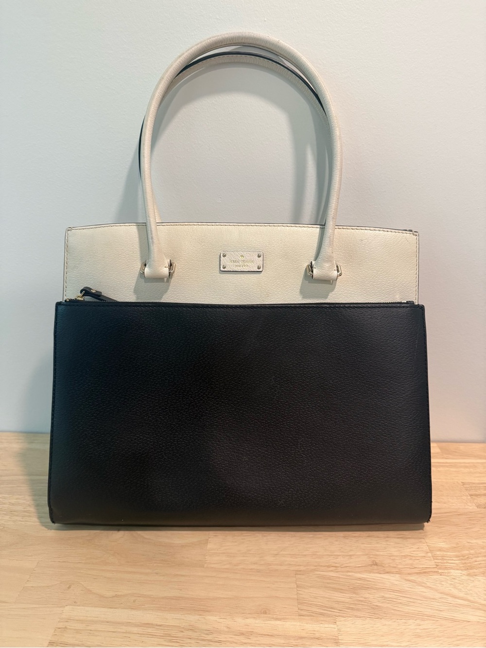 kate spade Black and Cream Leather Two-Tone Tote